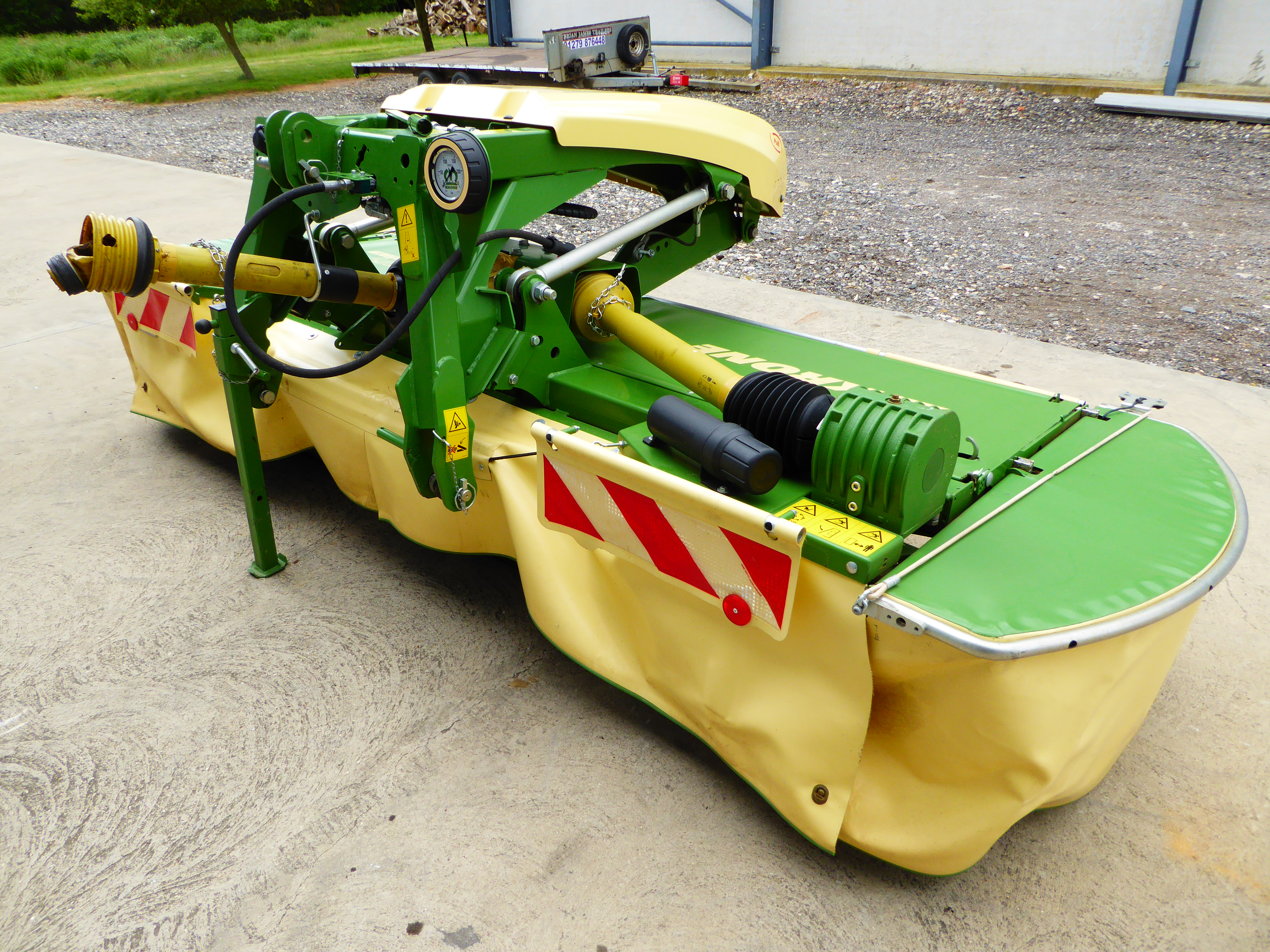 F320xiii.JPG